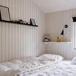 Bright And Lovely Summerhouse In Сasa de vacaciones *