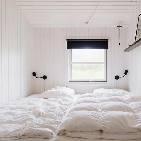 Bright And Lovely Summerhouse In *