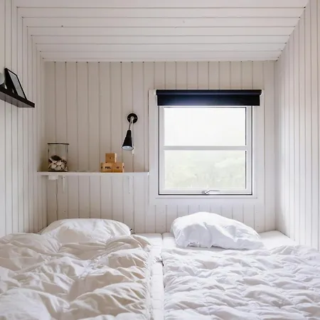 Σπίτι διακοπών Bright And Lovely Summerhouse In