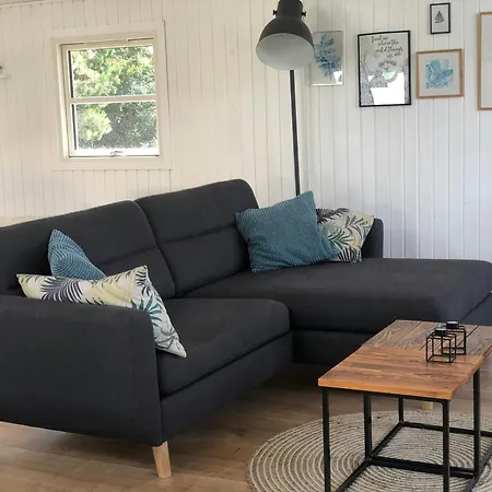 Bright And Lovely Summerhouse In